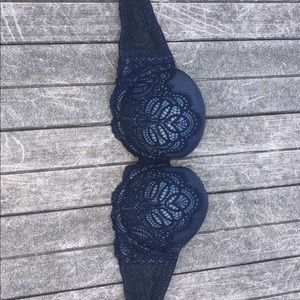 Victoria’s Secret strapless bra!